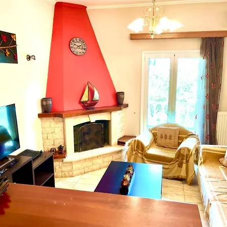 Hill House بيت للعطل آغيوس غيوريوس باغون