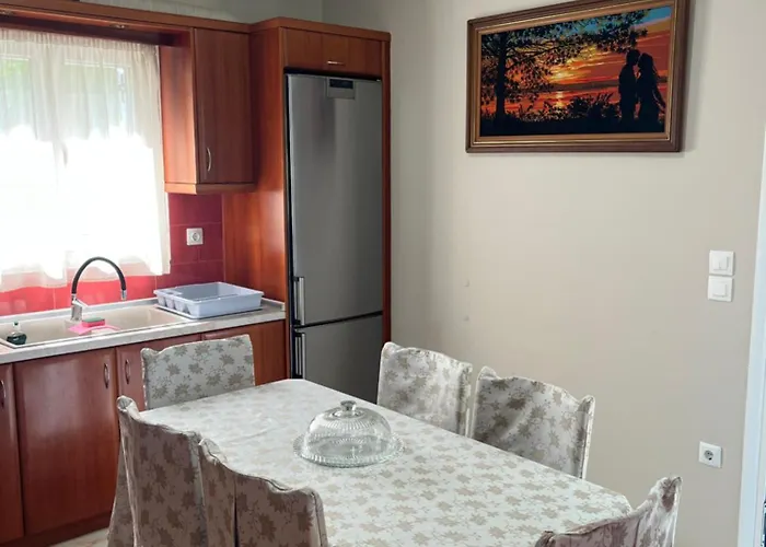 Hill House Агиос-Георгиос-Пагон