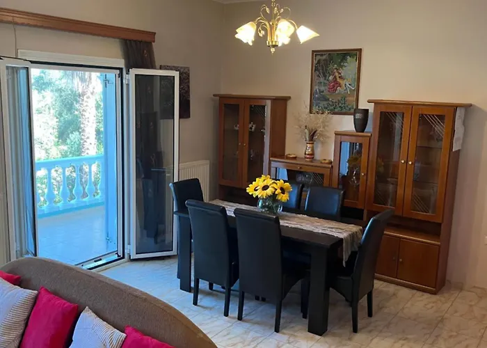 Hill House Дом отдыха Агиос-Георгиос-Пагон